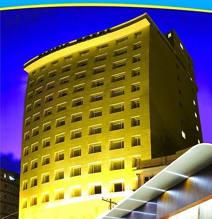 Pacific Hotel يانغون المظهر الخارجي الصورة
