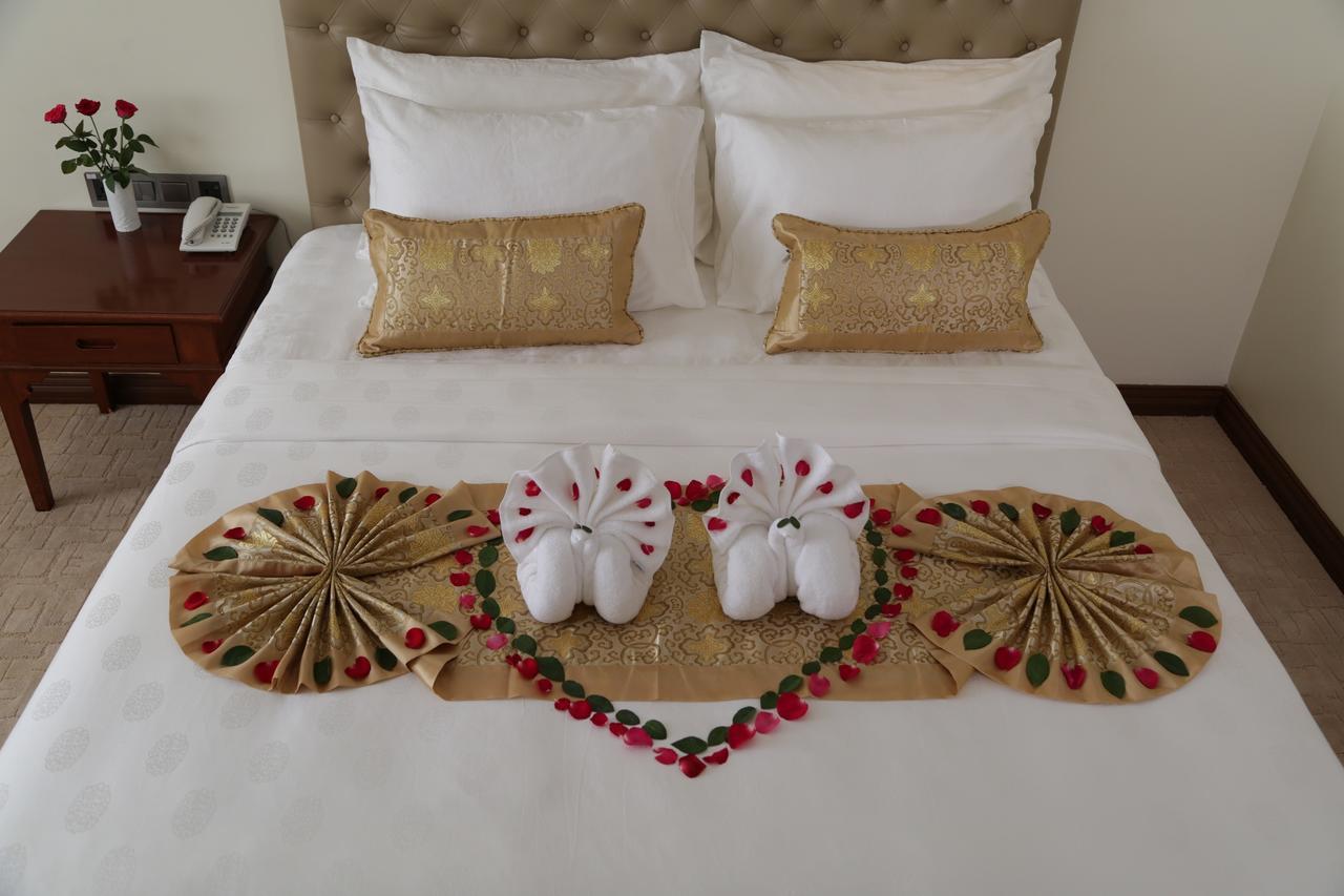 Pacific Hotel يانغون المظهر الخارجي الصورة